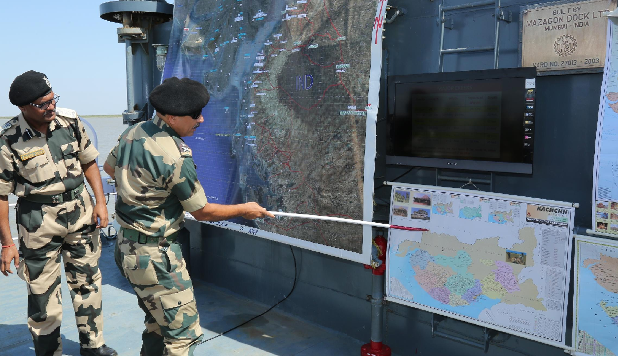 ATS-Coast Guard apprehend 8 Pakistanis on boat with heroin off Gujarat coast