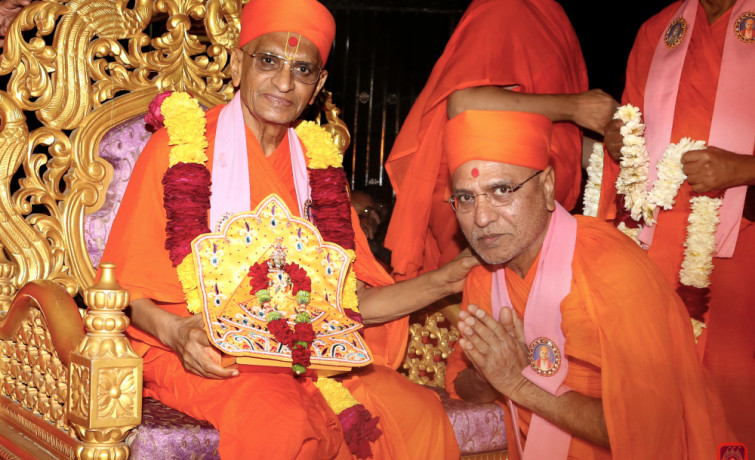 Maninagar Swaminarayan Gadi: Jitendriyapriyadasji Swami appointed spiritual successor of PP Swami