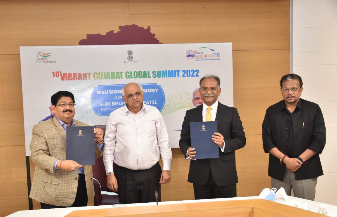 Reliance Industries signs MoU with Gujarat govt for nearly Rs. 6 lakh crore investment