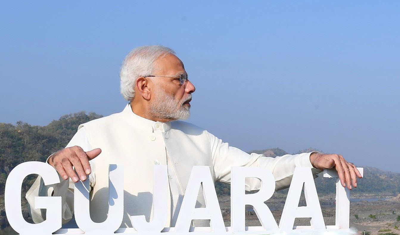 PM Modi likely to spend five days in Gujarat by mid October | DeshGujarat